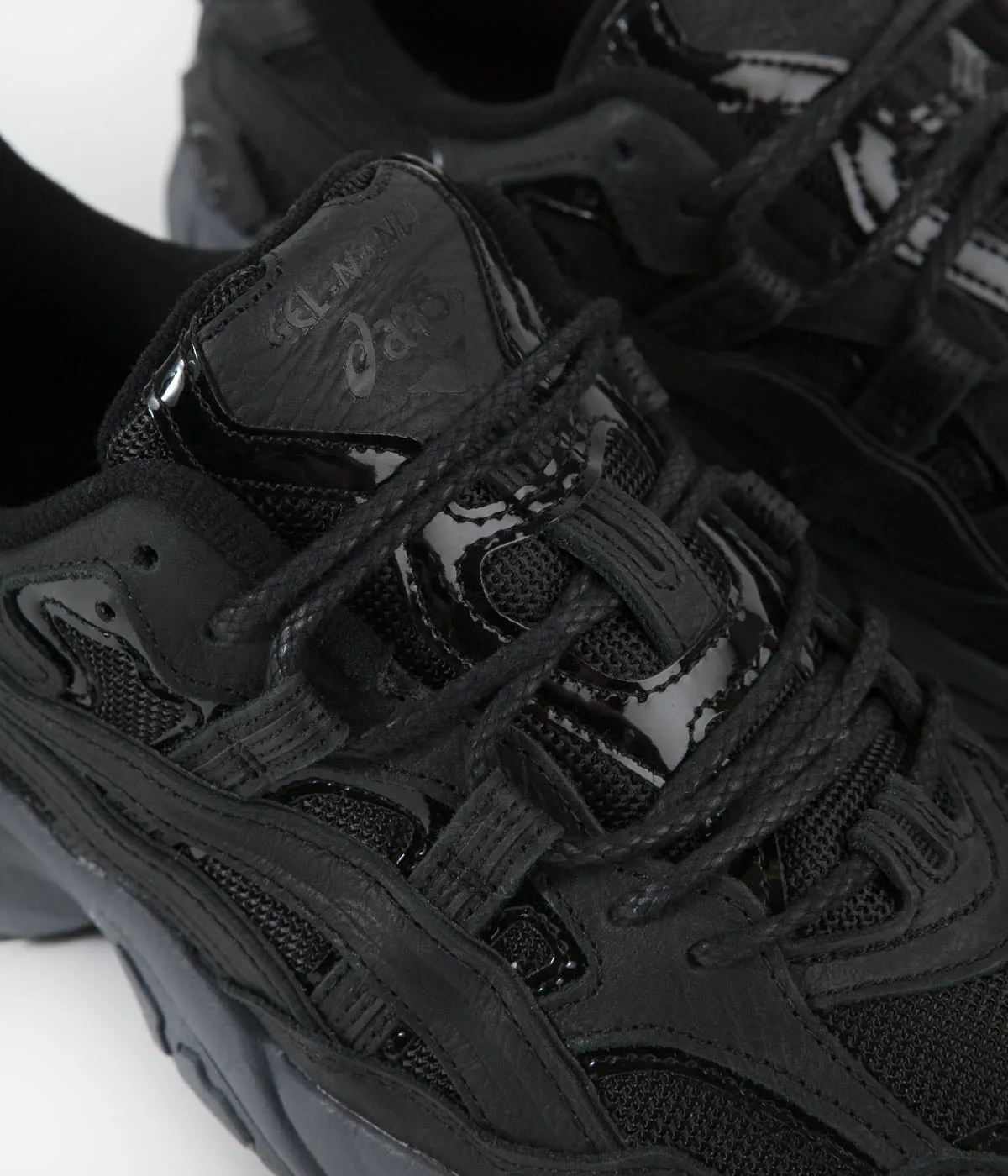 Asics Gel-Nandi Shoes - Black / Black