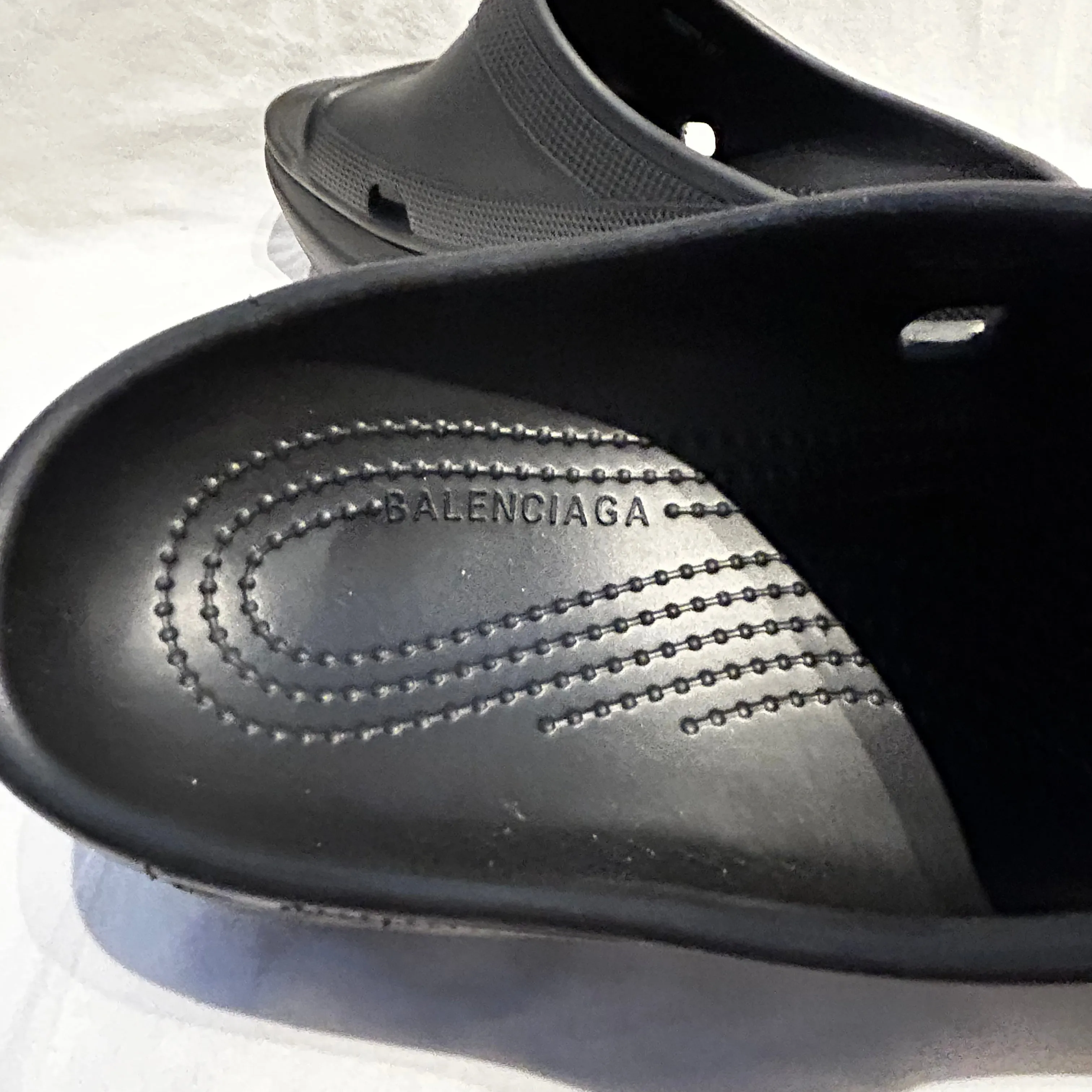 Balenciaga Brand New 460 Black Pool Crocs Flatbed Slide Sandals 41