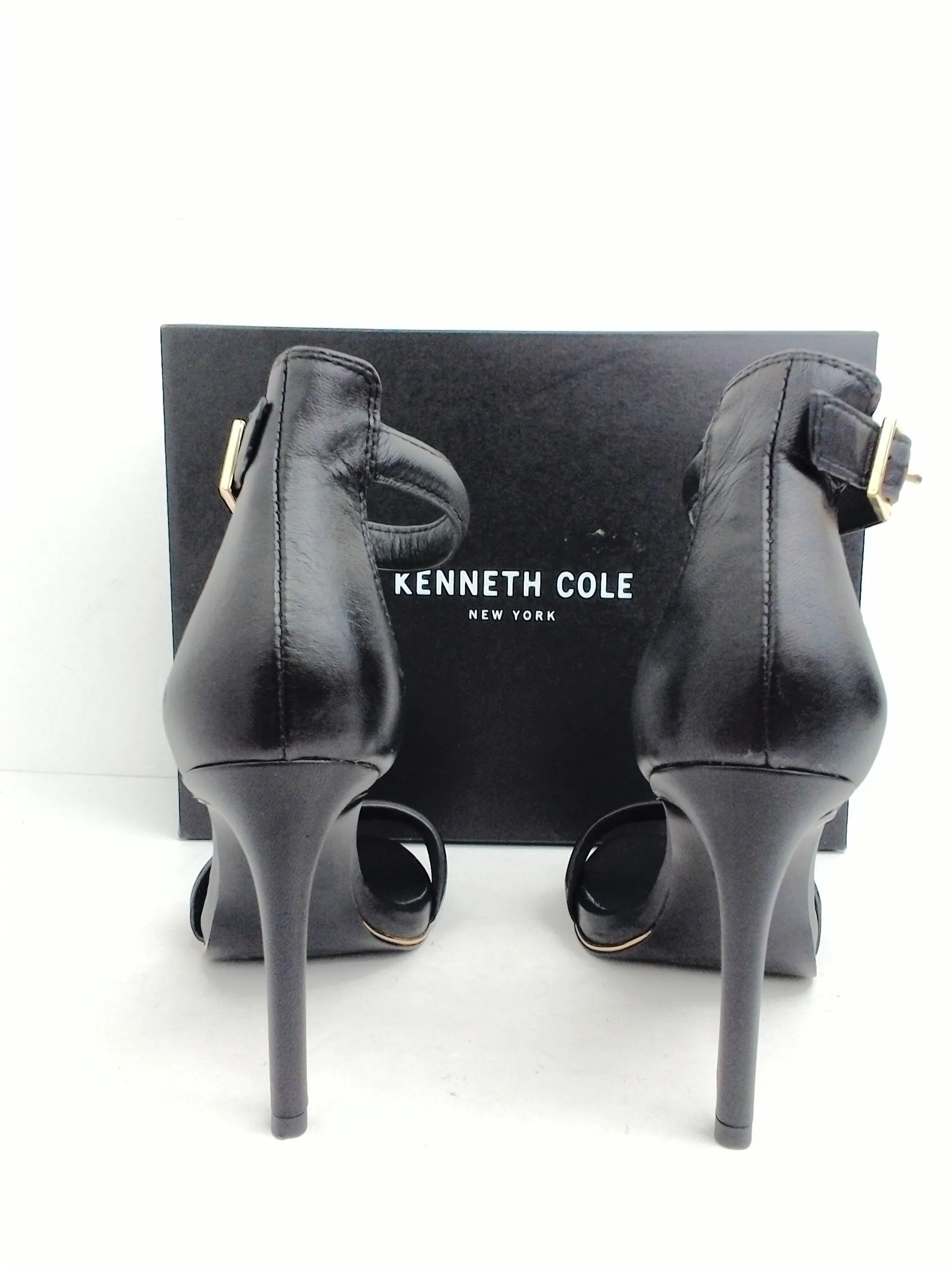 Kenneth Cole New York Women's Brooke Black Leather Size 8 M