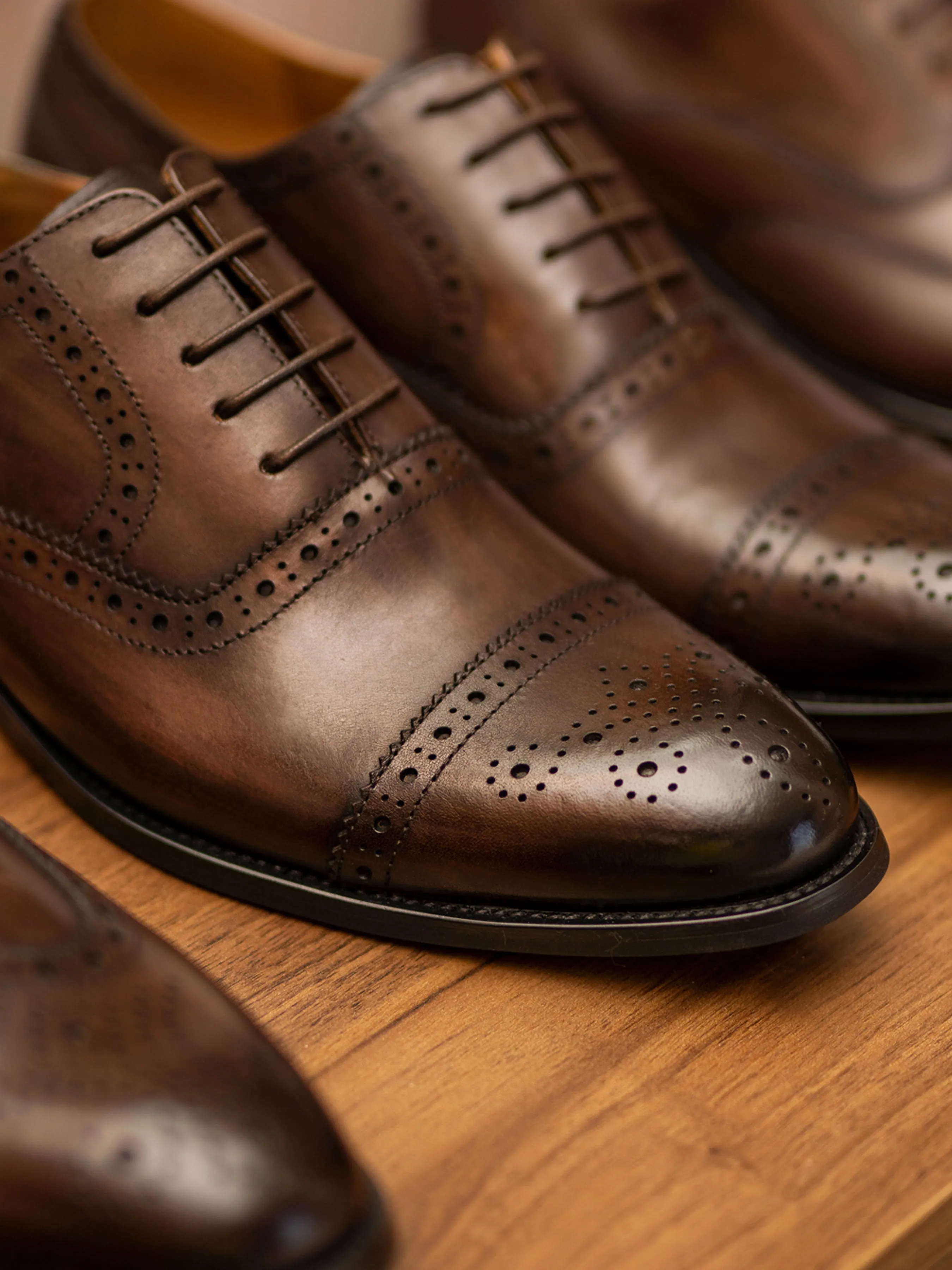 Oxford Cap Toe - Dark Brown Semi Brogue Lace Up (Hand Painted Patina)