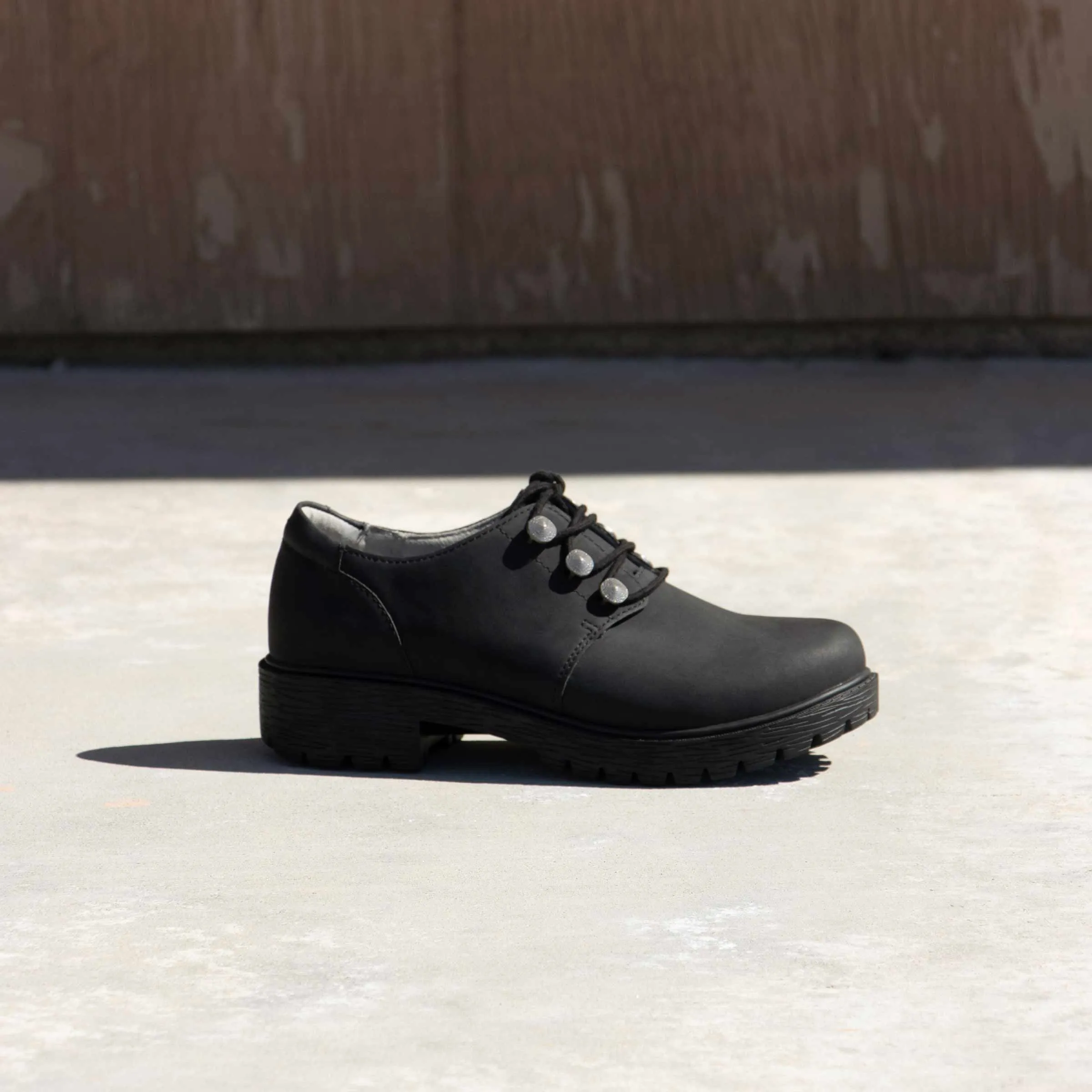 Resa Relaxed Tar Shoes